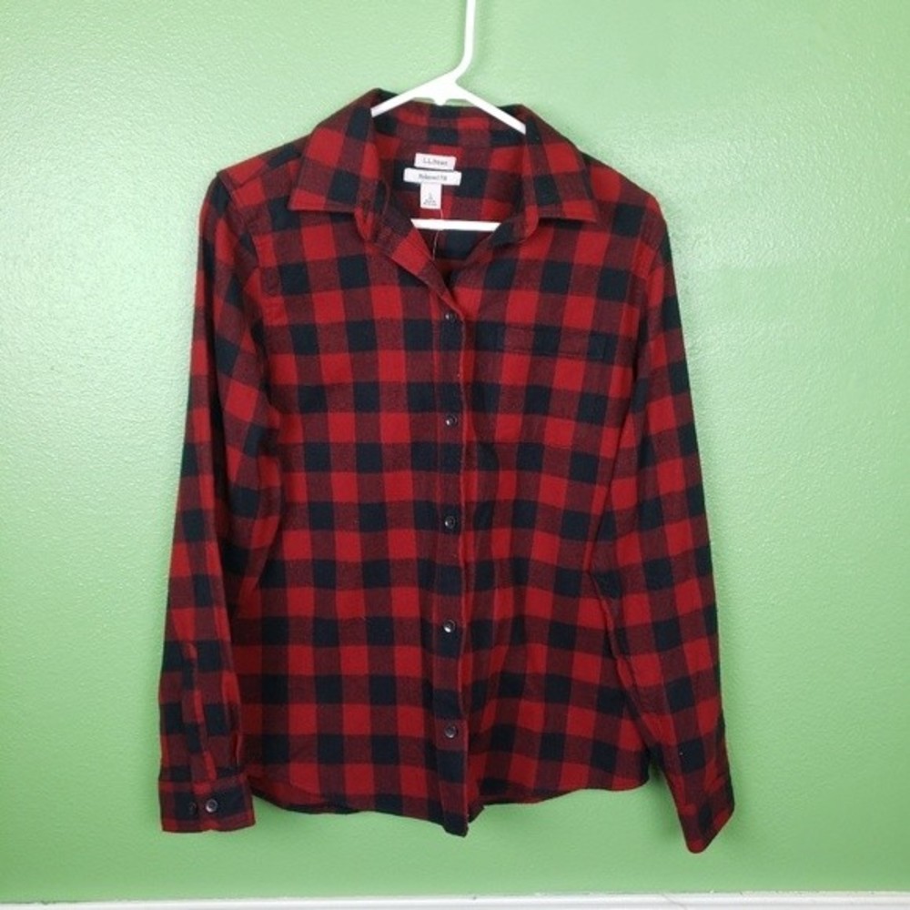 L.L. Bean Men's Red Lumberjack Relaxed Fit Plaid Button Up Cotton Shirt Sz Small